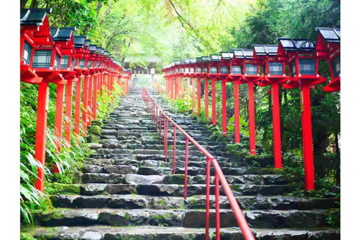 【京都】水の神様を祀るパワースポット・貴船神社の見どころ